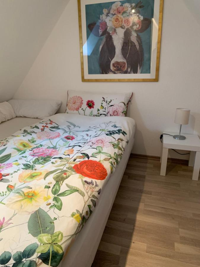Ferienwohnung Luettje Hoern Emden Exterior foto