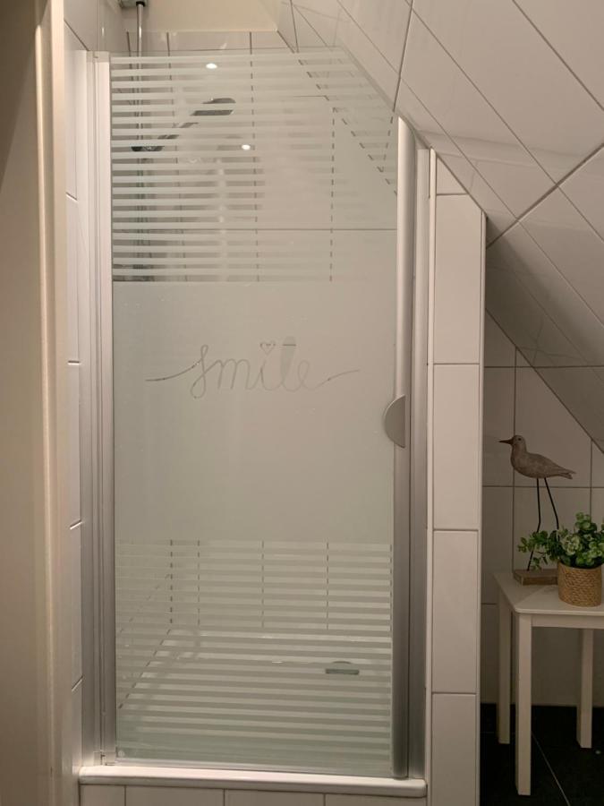 Ferienwohnung Luettje Hoern Emden Exterior foto